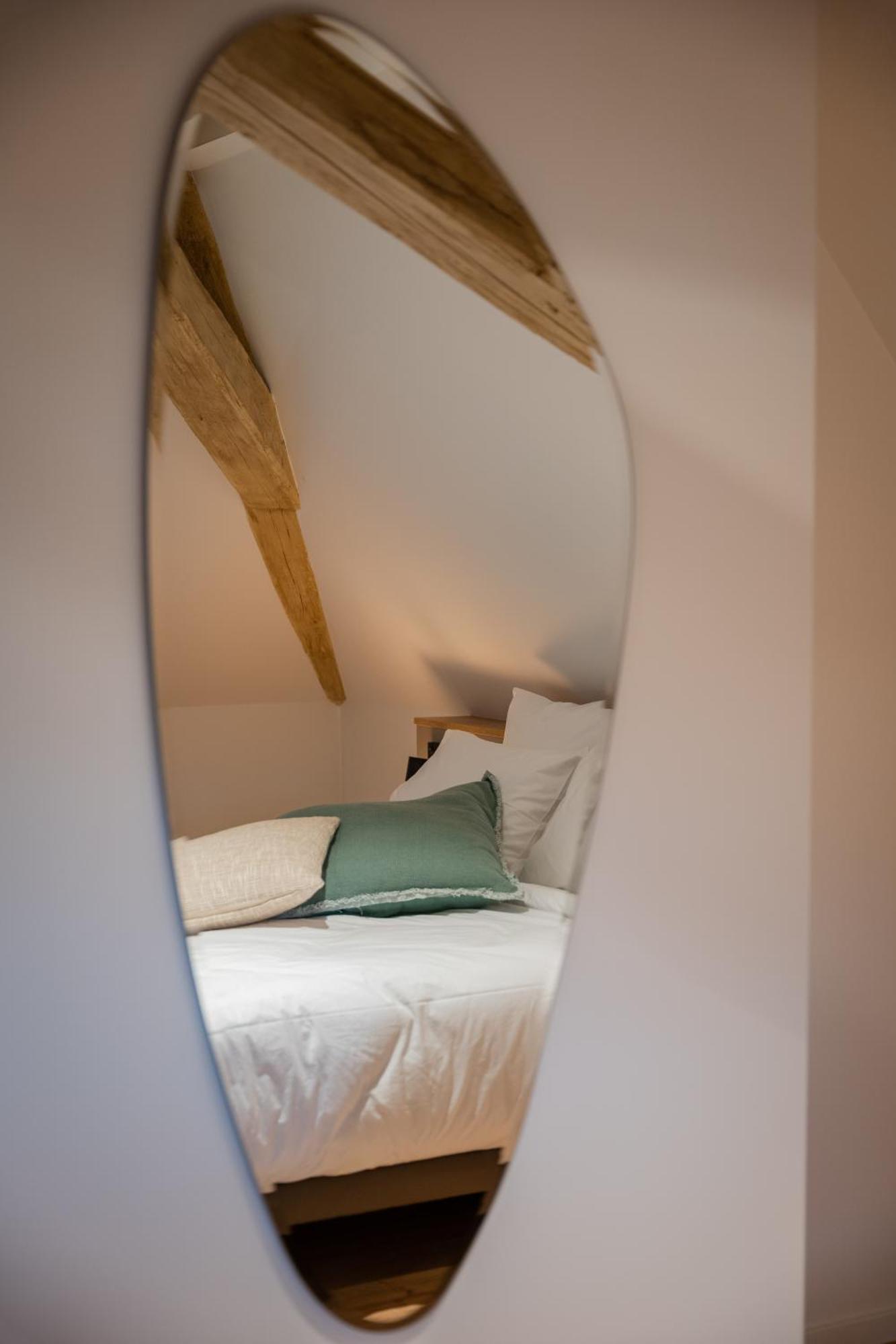 Le 1552 - De Charme - Parking Gratuit Apartment